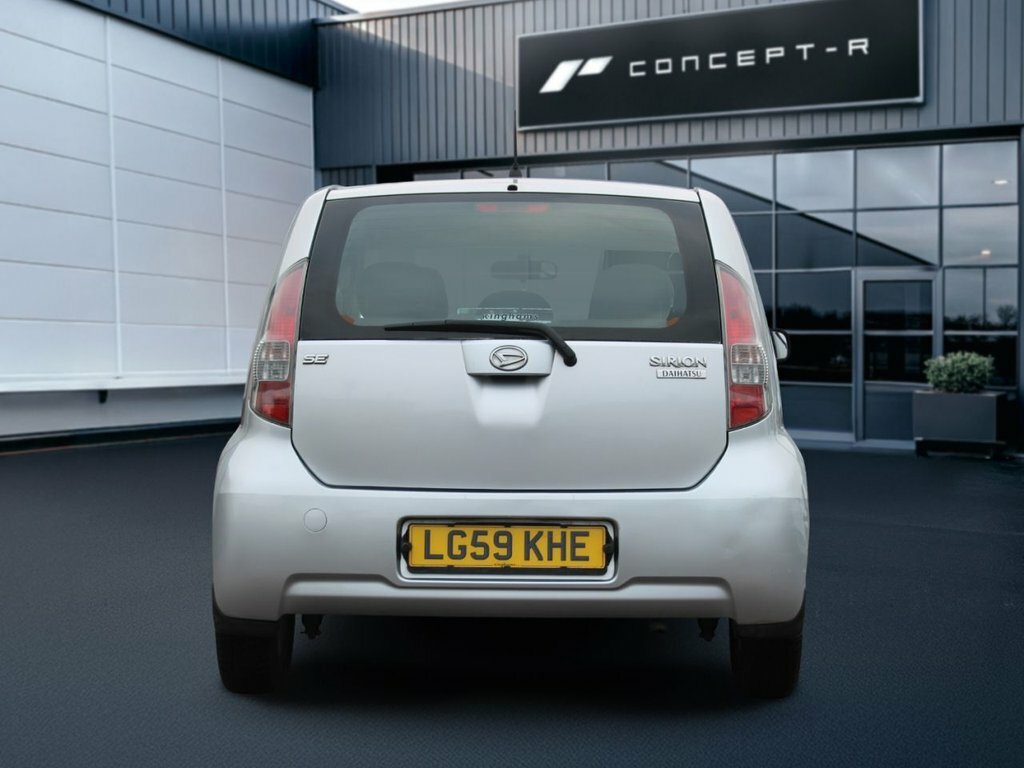 Daihatsu Sirion 1.3 Se Hatchback 137 G Km 85 Bh Silver #5