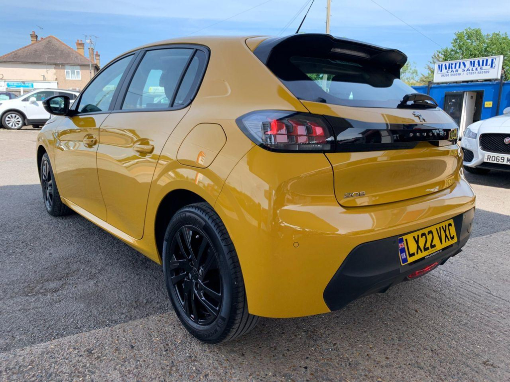 Peugeot 208 1.2 Puretech Active Premium Hatchback E LX22VXC Yellow #3