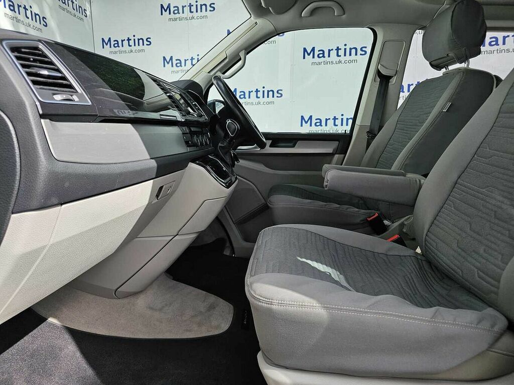 Volkswagen California 2.0 Tdi Ocean 199 Dsg Bed Extension, Sat Nav, FP69LUZ Grey #2