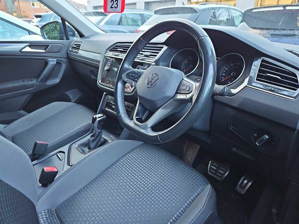 Volkswagen Tiguan 1.5 Tsi 150 Active Dsg RJ71TOH Blue #6