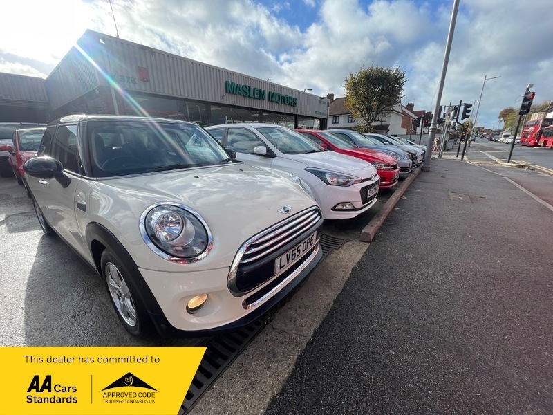 Mini Hatch Cooper White #6