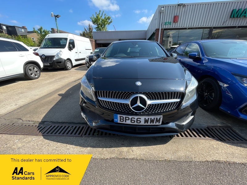 Mercedes-Benz A Class A 180 Amg Line Black