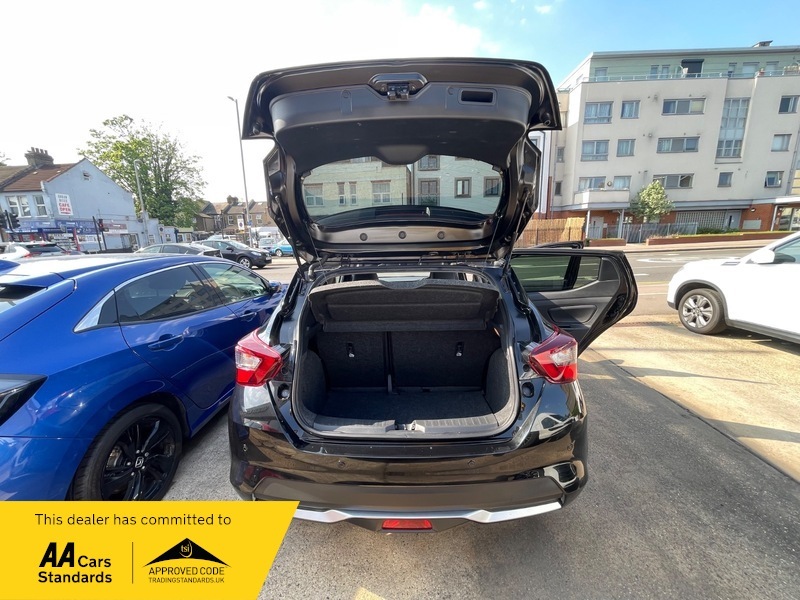 Nissan Micra Ig-t Tekna LS67VWB Black #4