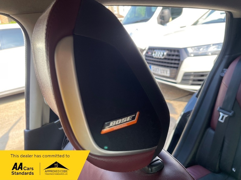 Nissan Micra Ig-t Tekna LS67VWB Black #6