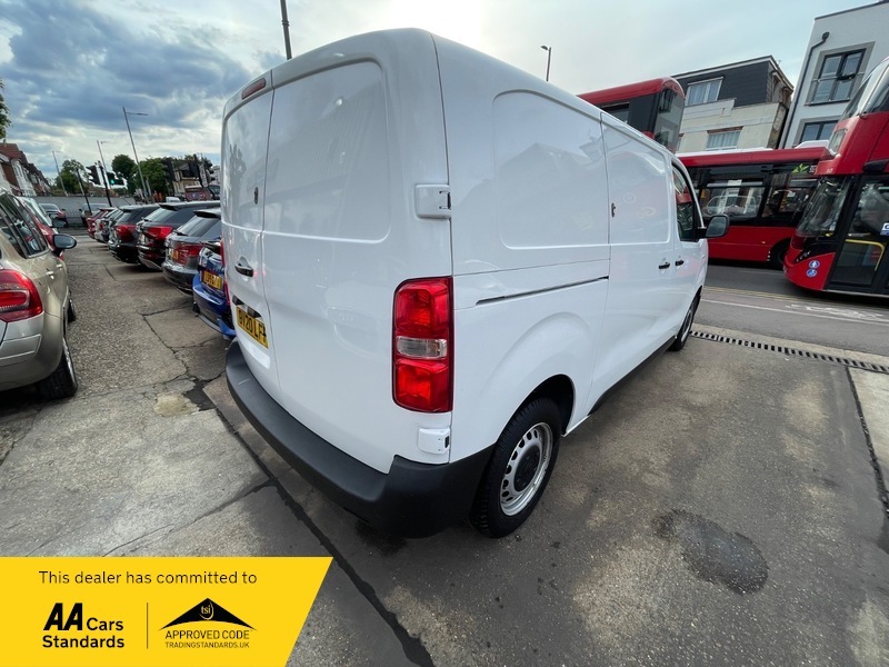 Citroen Dispatch M 1400 Enterprise Bluehdi GS14WNS White #6