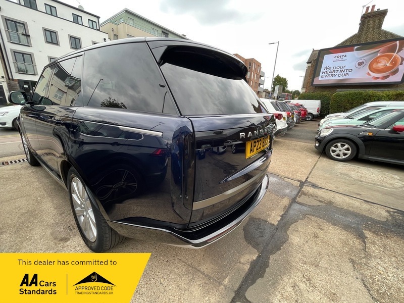 Land Rover Range Rover Se Blue #4