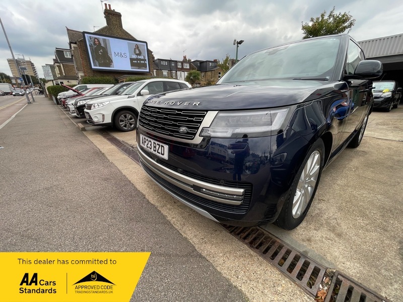 Land Rover Range Rover Se Blue #3
