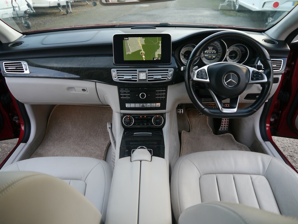 Mercedes-Benz CLS Cls220 D Amg Line Premium Plus CF16YZR  #2