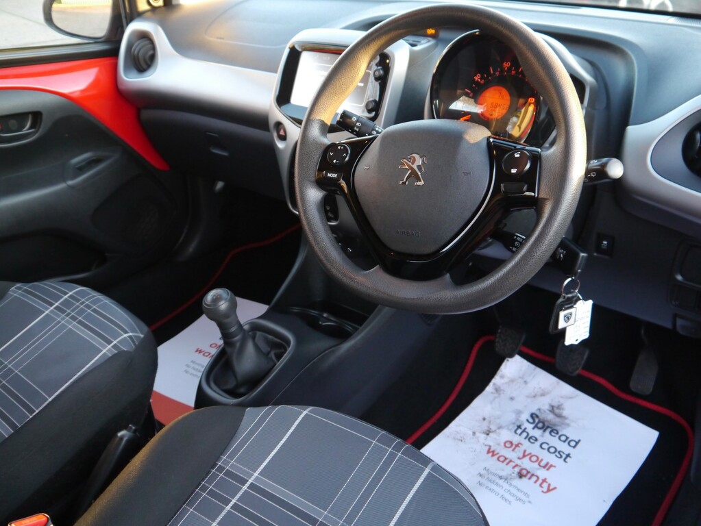 Peugeot 108 1.0 Active MA17URW Red #2