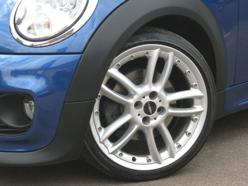 Mini Hatch Mini Specialist Buckinghamshire, Servicing Blue #5
