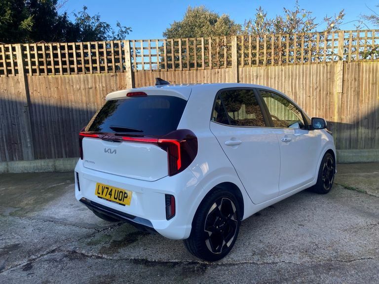 Kia Picanto 3 1.0 66Bhp 5-Speed Maual White #4