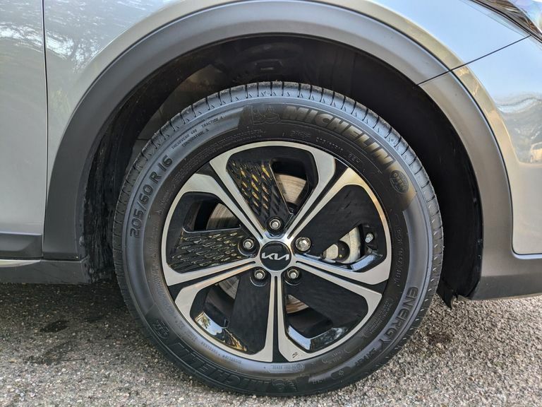 Kia  99.8Kwh Gt-line S Awd 7 Seat Black #15