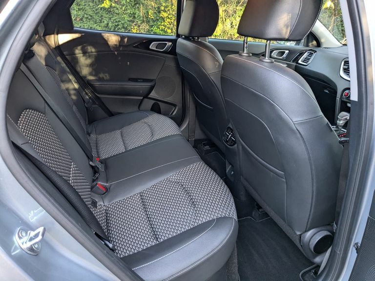 Kia  99.8Kwh Gt-line S Awd 7 Seat Black #11