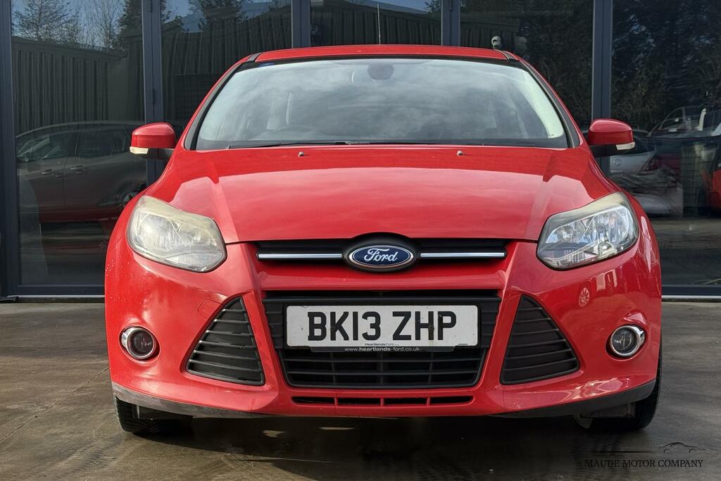 Ford Focus 1.6 Tdci Zetec Hatchback Euro 5 Red #2
