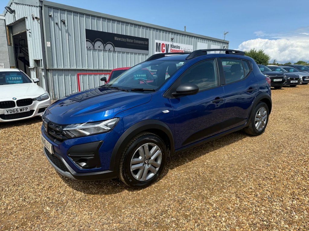 Dacia Sandero Stepway 1L Essential Blue