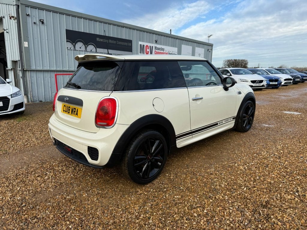 Mini Hatch 1.5L One 1499 Gt CU18WRA White #3