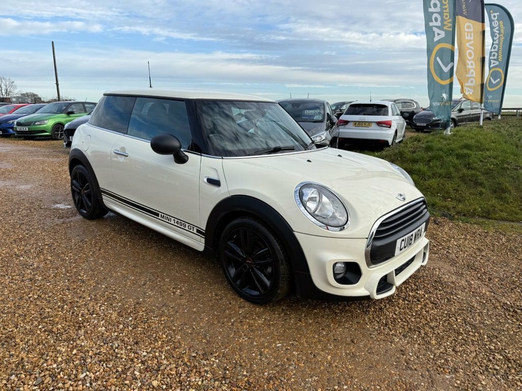 Mini Hatch 1.5L One 1499 Gt CU18WRA White #5
