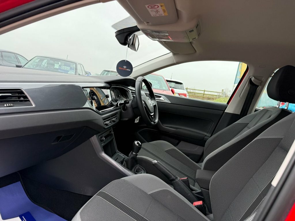 Volkswagen Polo 1L Sel RJ18ZPR Red #4