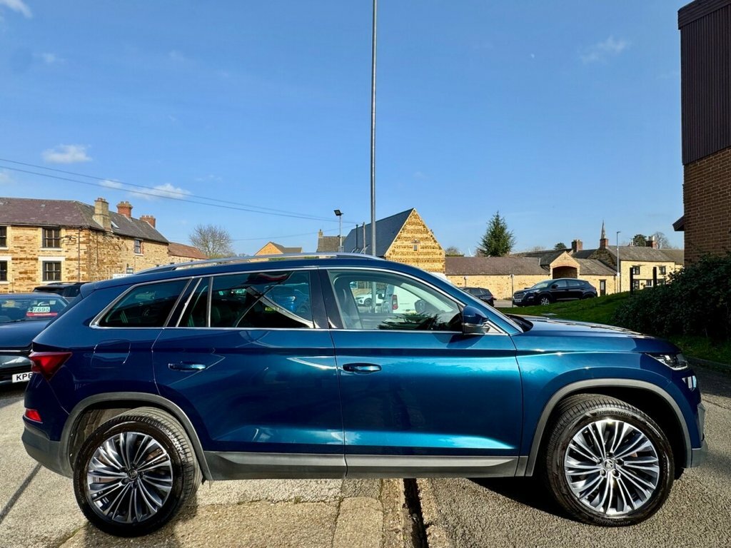 Skoda Kodiaq 2L Se L Executive AK22HPX Blue #4