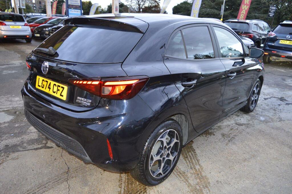 MG MG3 Hatchback 1.5 Hybrid Mhev Trophy 2024 LG74CFZ Black #2