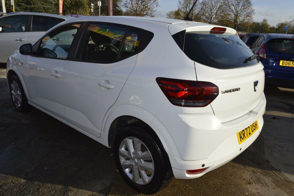 Dacia Sandero Hatchback 1.0 Comfort Tce 90 My21.5 2022 KR72USH White #4