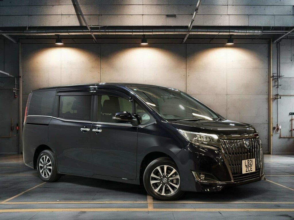 Toyota Noah Esquire Hybrid Black #2