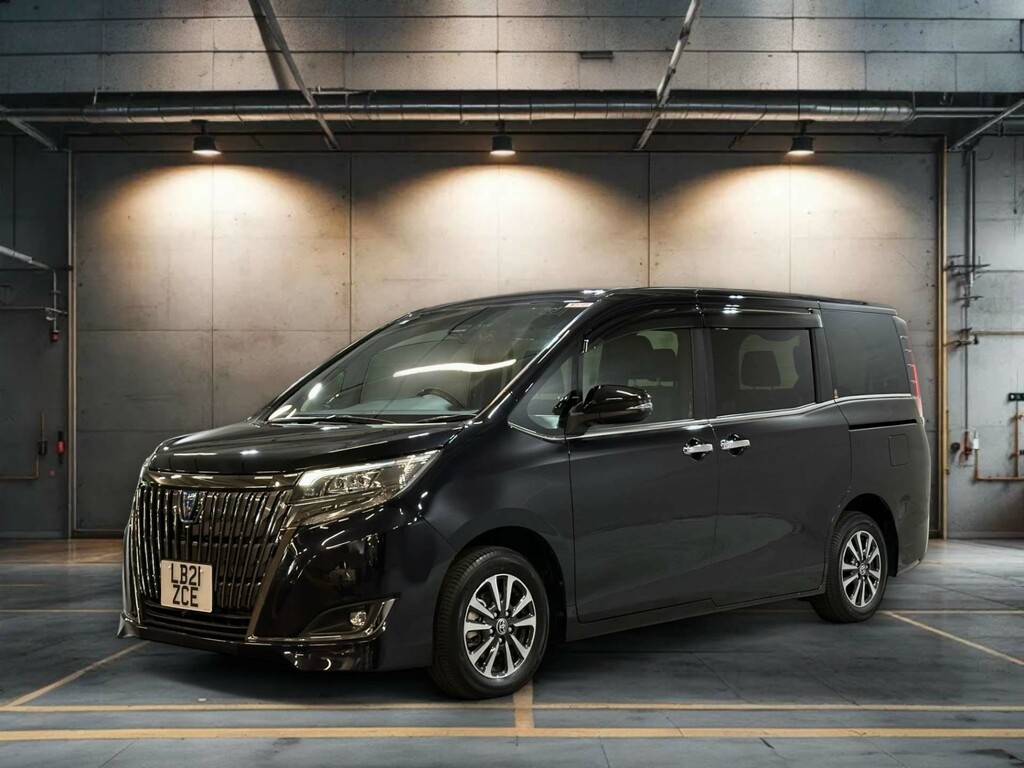 Toyota Noah Esquire Hybrid Black #3