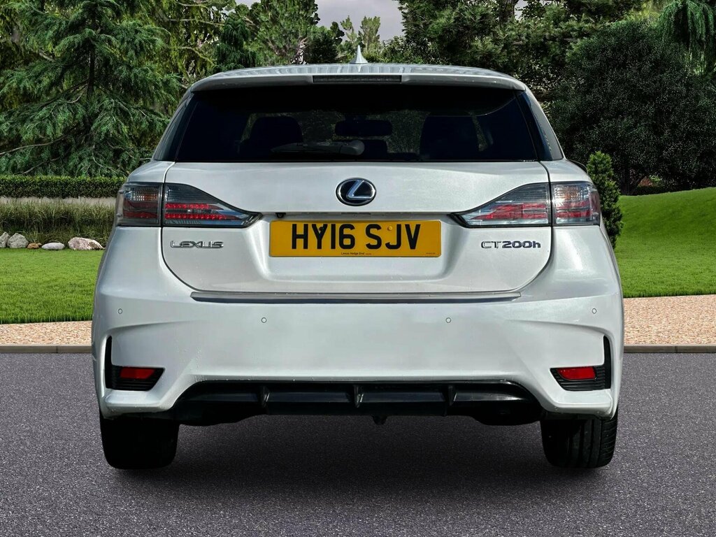 Lexus CT 1.8 200H Premier Cvt Euro 6 Ss White #5