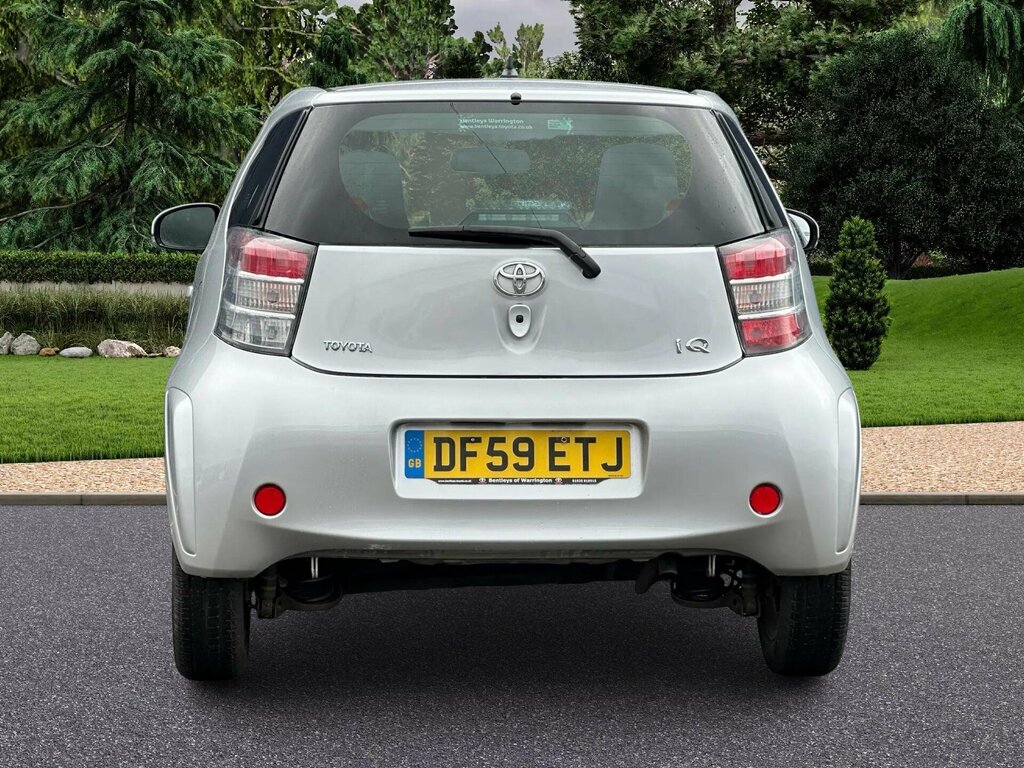 Toyota IQ 1.0 Vvt-i 2 Euro 4 Silver #5