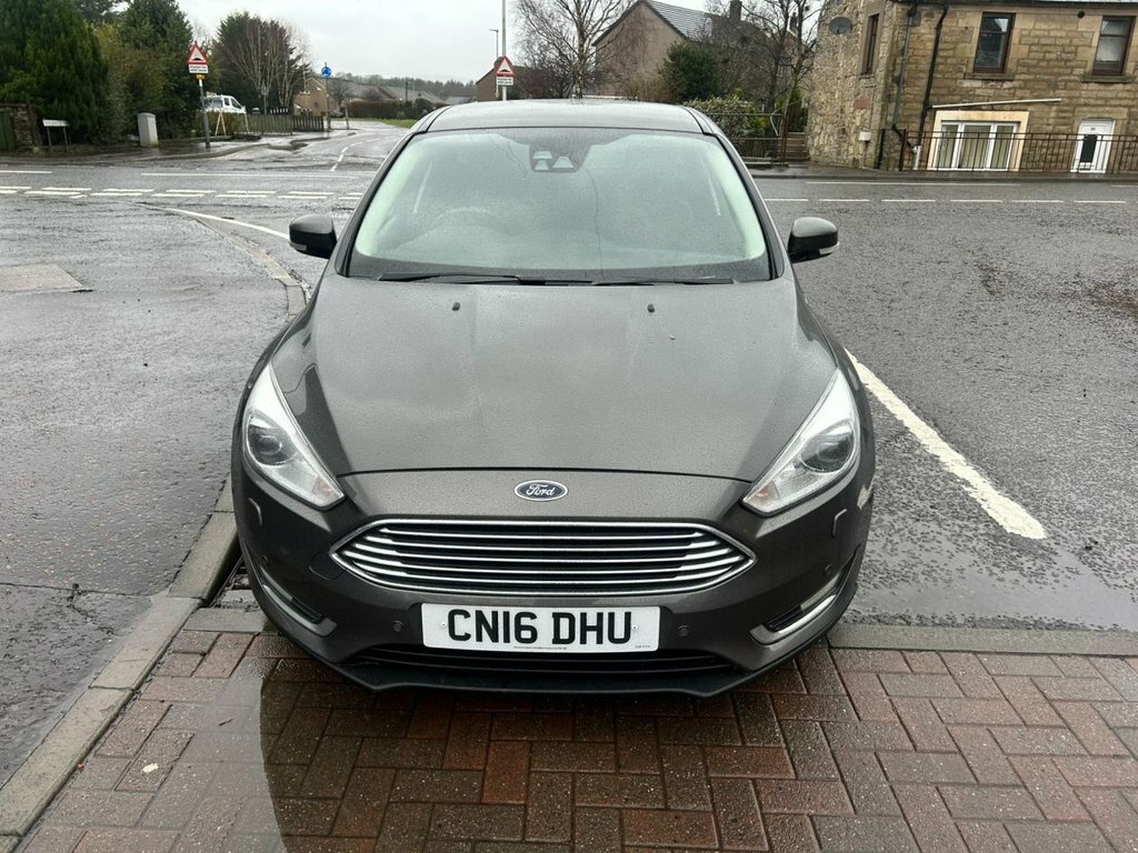 Ford Focus 1L Titanium X CN16DHU Grey #4