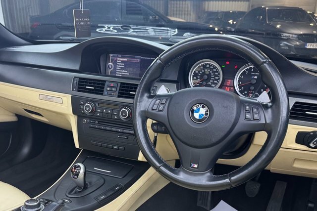 BMW M3 2013 4.0 V8 Convertible Dct Euro 5 420 R90DRD Black #3