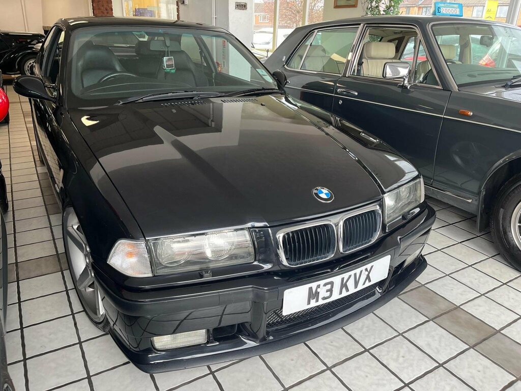 BMW M3 3.2I Evolution Black #6
