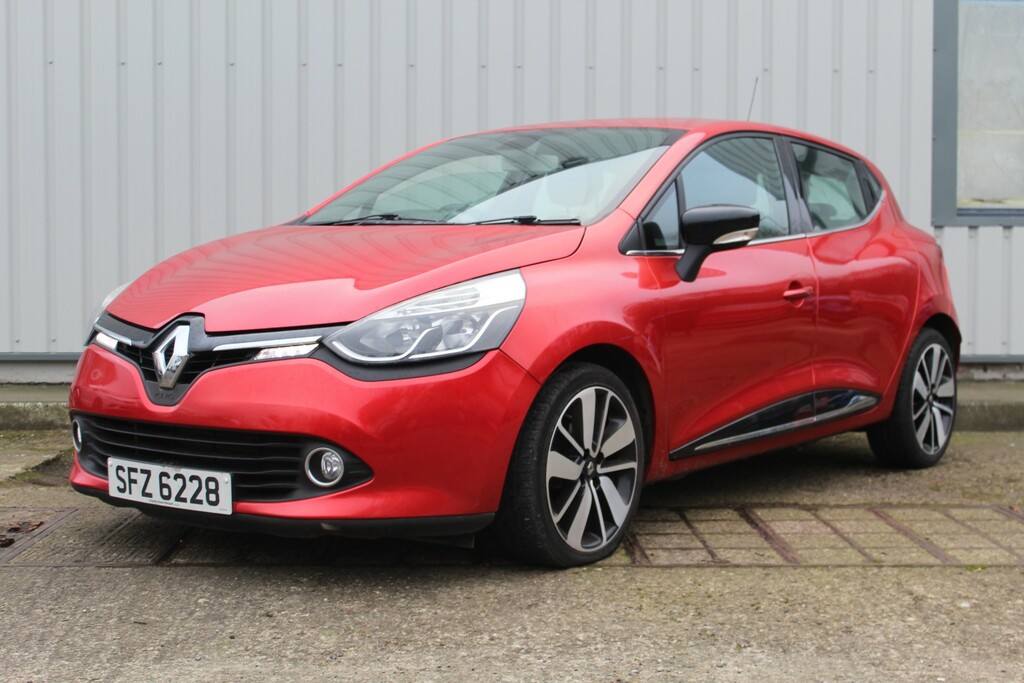 Renault Clio Hatchback 0.9 Tce Dynamique S Medianav 2014 Red