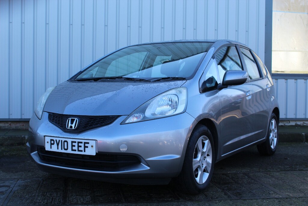 Honda Jazz Hatchback 1.4 I-vtec Es 2010 PY10EEF Silver #3