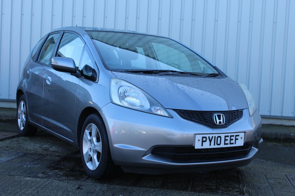 Honda Jazz Hatchback 1.4 I-vtec Es 2010 PY10EEF Silver #2