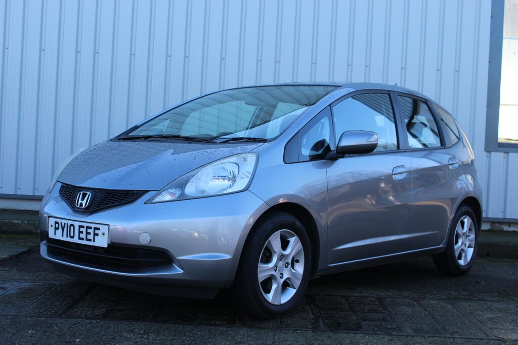 Honda Jazz Hatchback 1.4 I-vtec Es 2010 Silver