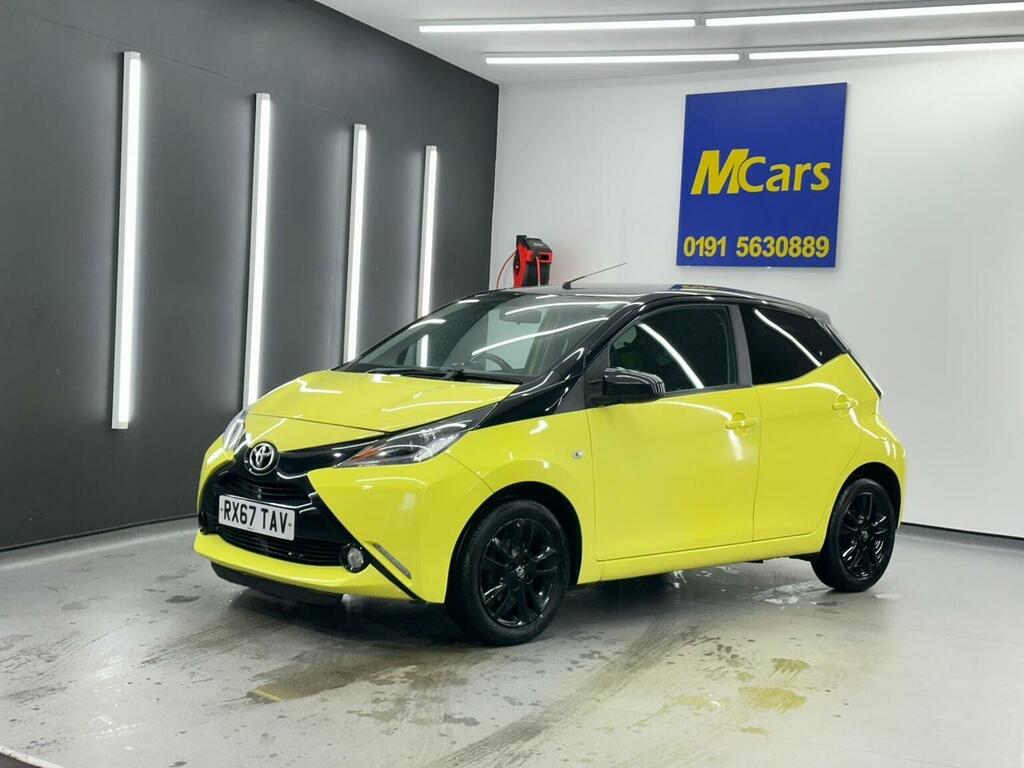 Toyota Aygo Hatchback 1.0 Vvt-i X-cite 3 Yellow Bi-tone Euro 6 RX67TAV Yellow #2