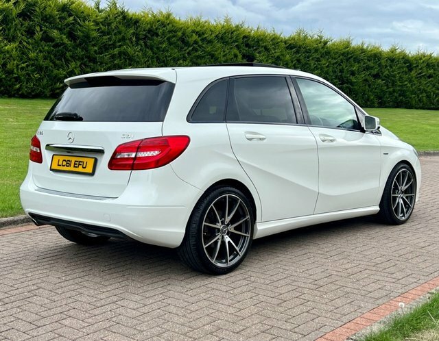 Mercedes-Benz B Class 1.8 B180 Cdi Blueefficiency LC61EFU White #3