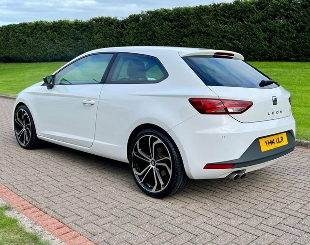 Seat Leon 2.0 Tdi Fr Technology YH14ULR White #4