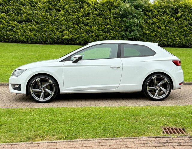 Seat Leon 2.0 Tdi Fr Technology DE14WMA White #5