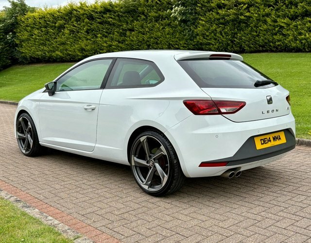 Seat Leon 2.0 Tdi Fr Technology DE14WMA White #4