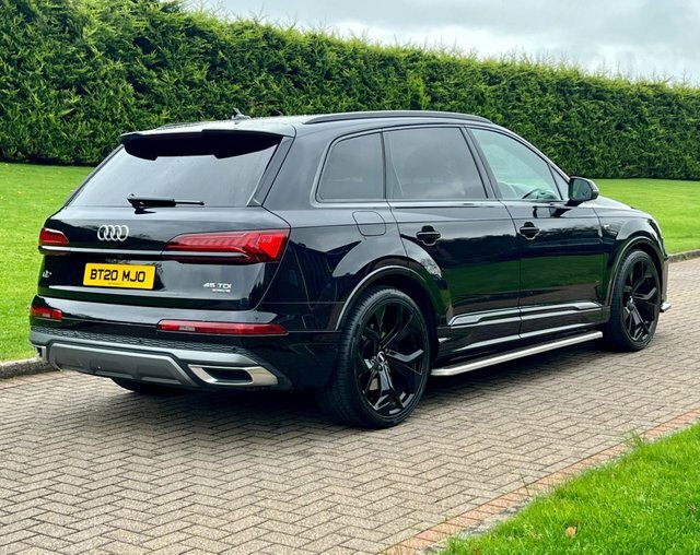 Audi Q7 3.0 Tdi V6 45 BT20MJO Black #3