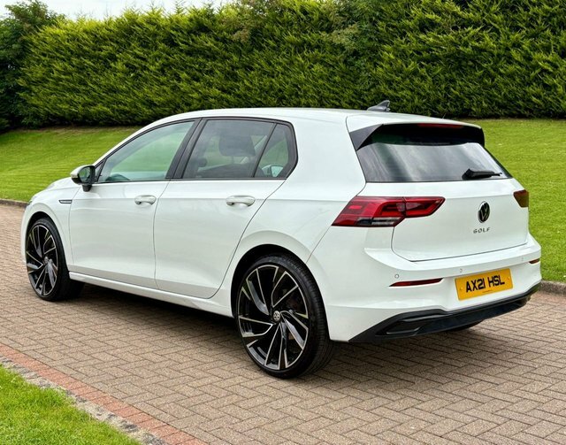 Volkswagen Golf 2.0 Tdi Style Hatchback AX21HSL White #4
