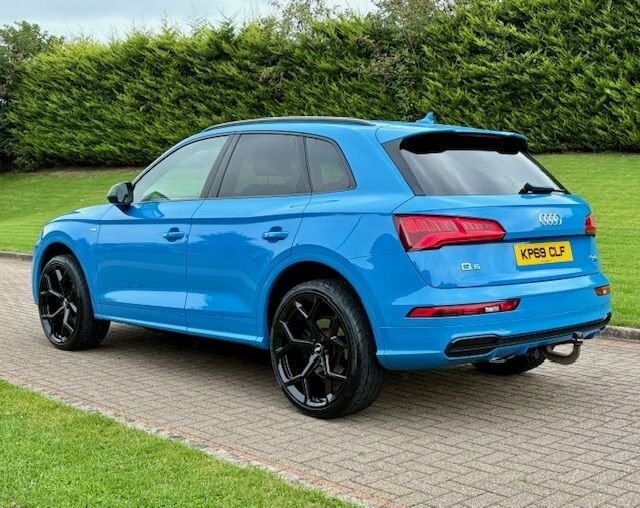 Audi Q5 2.0 Tdi 40 Black KP69CLF Blue #5