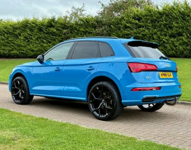 Audi Q5 2.0 Tdi 40 Black KP69CLF Blue #6