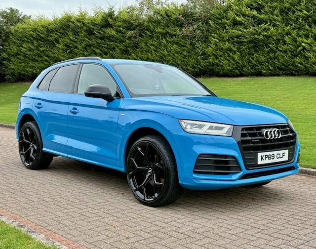 Audi Q5 2.0 Tdi 40 Black KP69CLF Blue