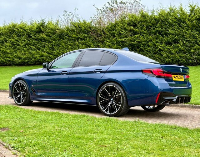 BMW 5 Series 2.0 520D Mht M HN70ZCO Blue #4