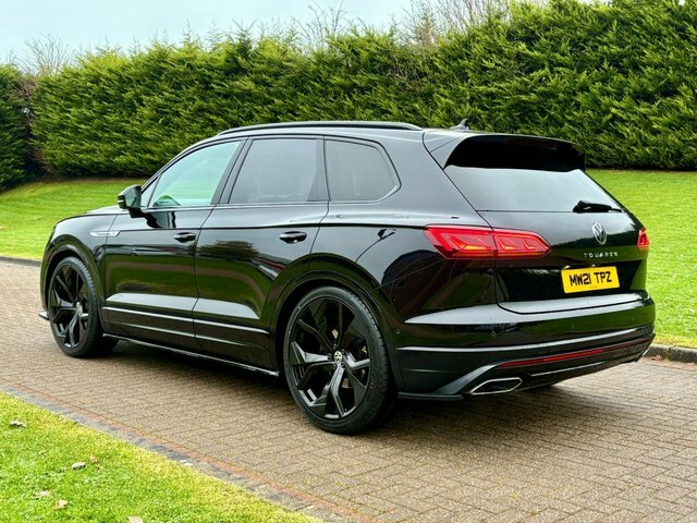 Volkswagen Touareg 3.0 Tdi V6 Black MW21TPZ Black #6
