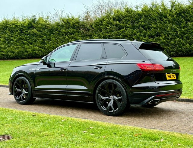 Volkswagen Touareg 3.0 Tdi V6 Black MW21TPZ Black #4