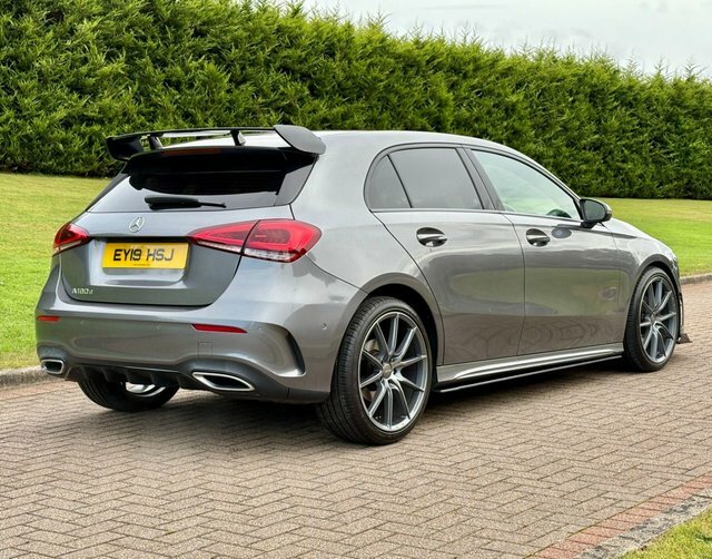 Mercedes-Benz A Class 1.5 A180d Amg Line EY19HSJ Grey #3